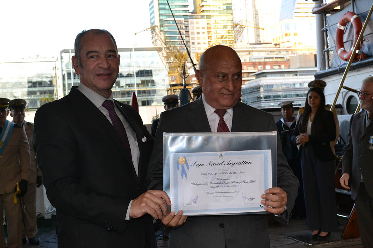 LNA 91 aniversario. PG Arroz recibe su certificado